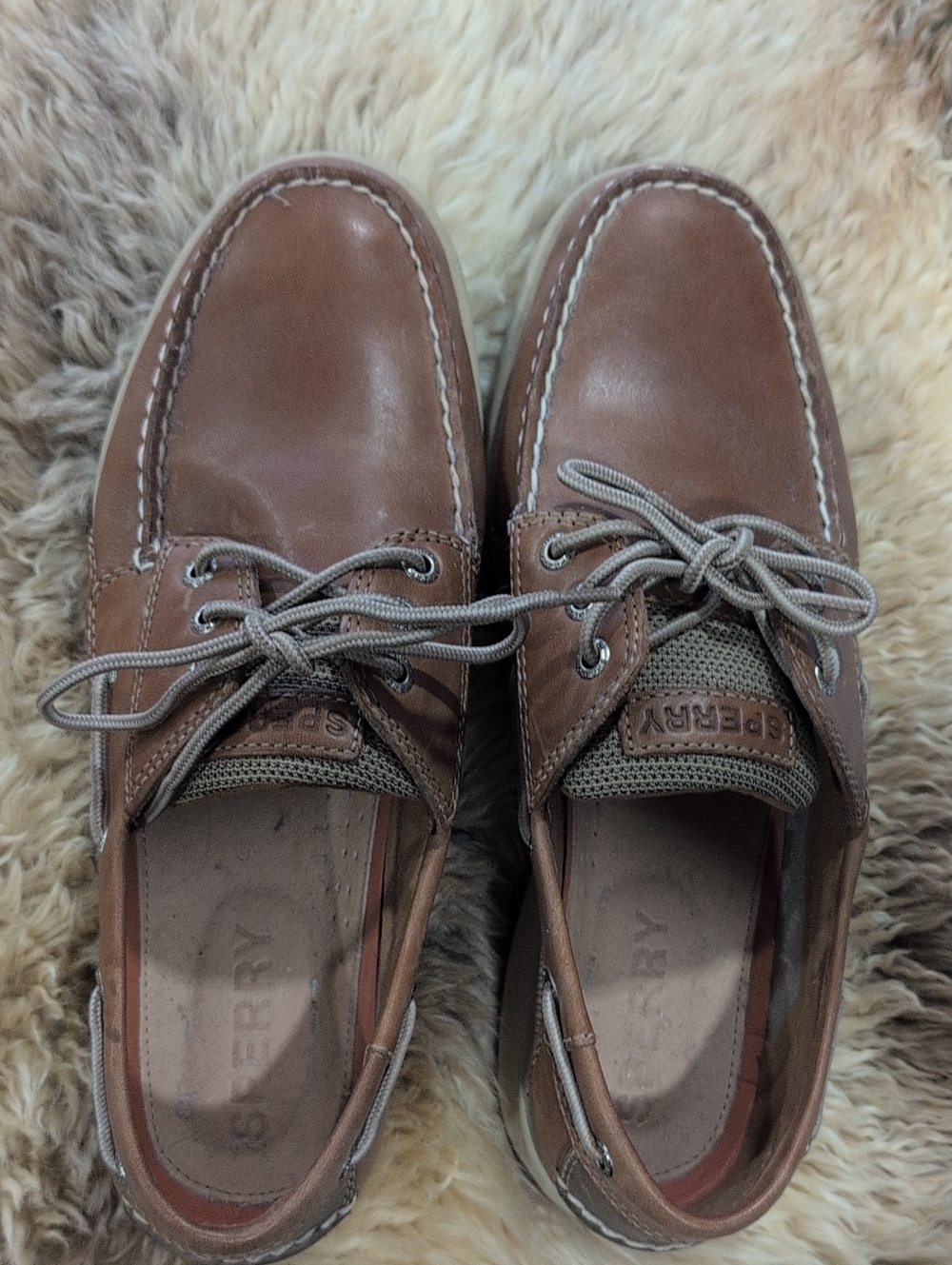 Sperry Men's Chestnut Leather Boat Shoes with Tan Laces